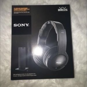 SONY HEADPHONES (NEW)